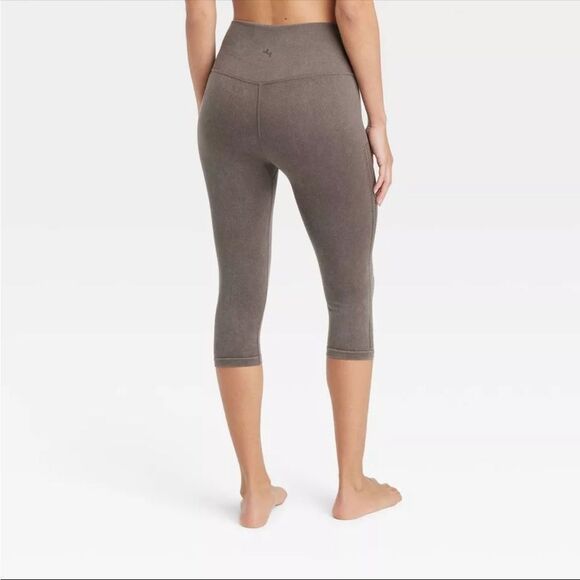 NWT- Joy Lab-high rise seamless cropped legging- brown- Size Small - Picture 3 of 14